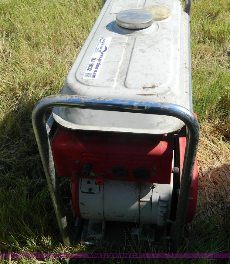 image for item BJ9032 Honda E1500 generator