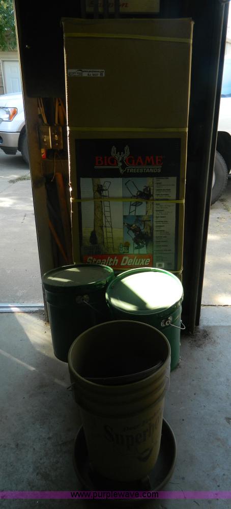 image for item BJ9037 Big Game tree stand