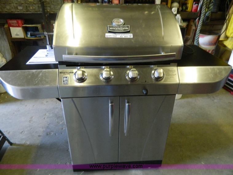 image for item BJ9041 Char-Broil Commercial Series barbecue grill