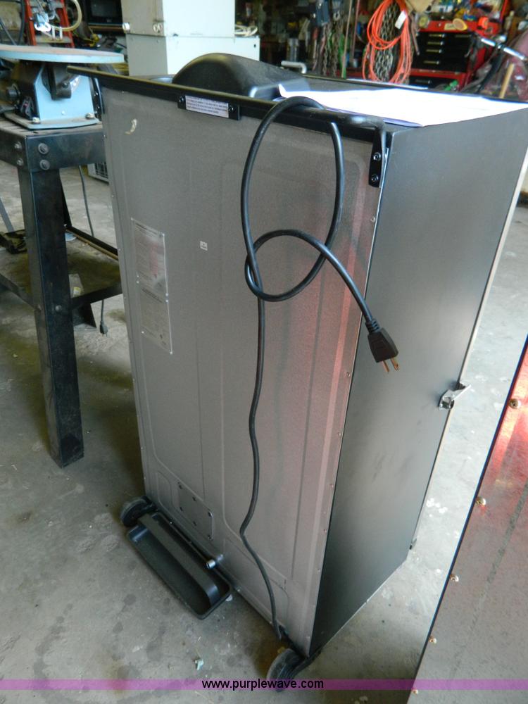 image for item BJ9044 Masterbuilt smoker