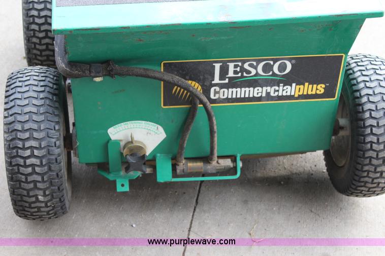 image for item BL9425 Lesco Lawn Renevator 20 verticutter