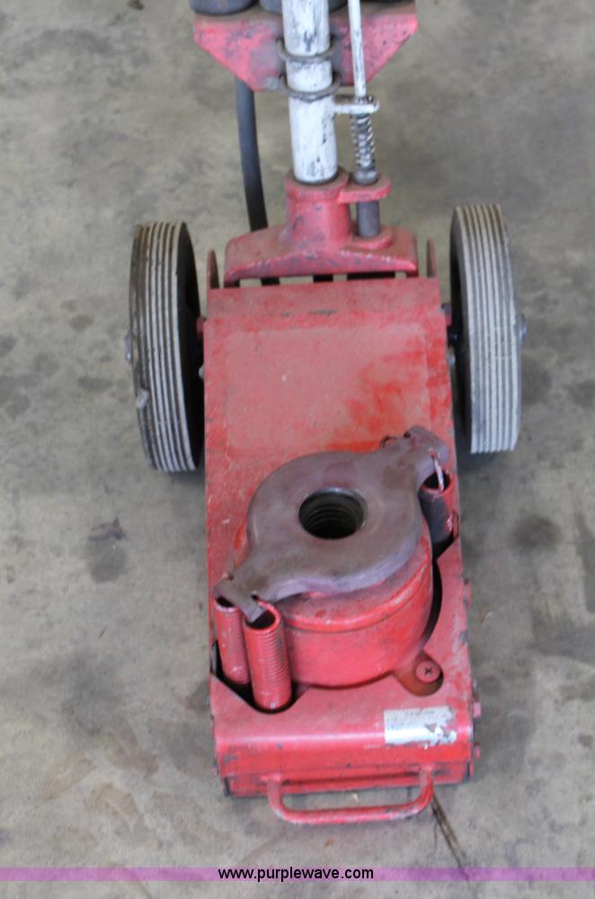 image for item BL9467 Pneumatic jack