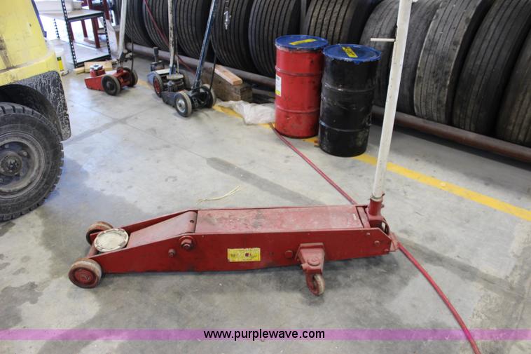 image for item BL9468 Floor jack