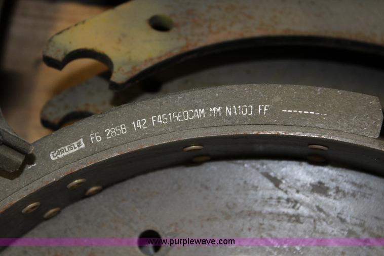image for item BL9472 (29) Carlisle F6285B trailer brake shoes