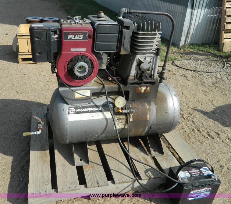 Napa air compressor in Wilson, KS Item BT9957 sold Purple Wave
