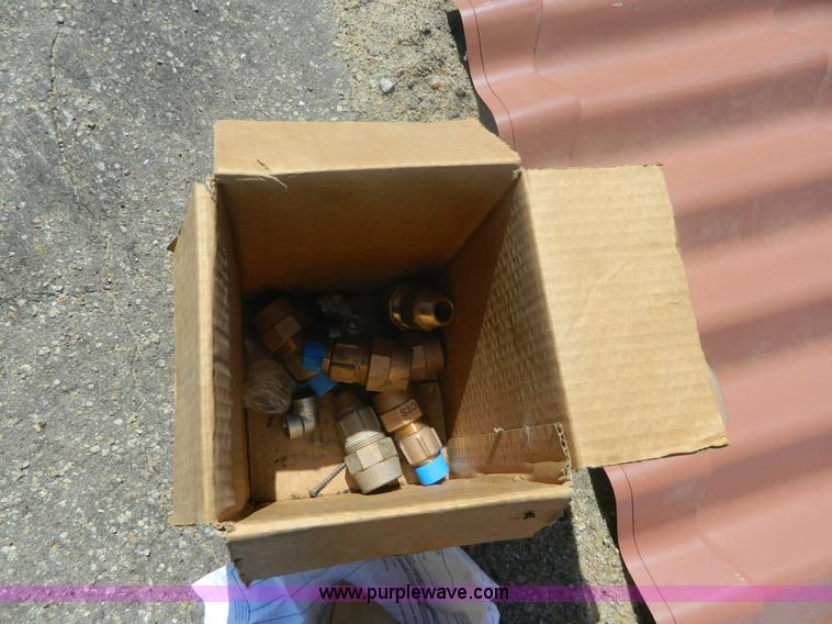 image for item BT9978 Assorted items