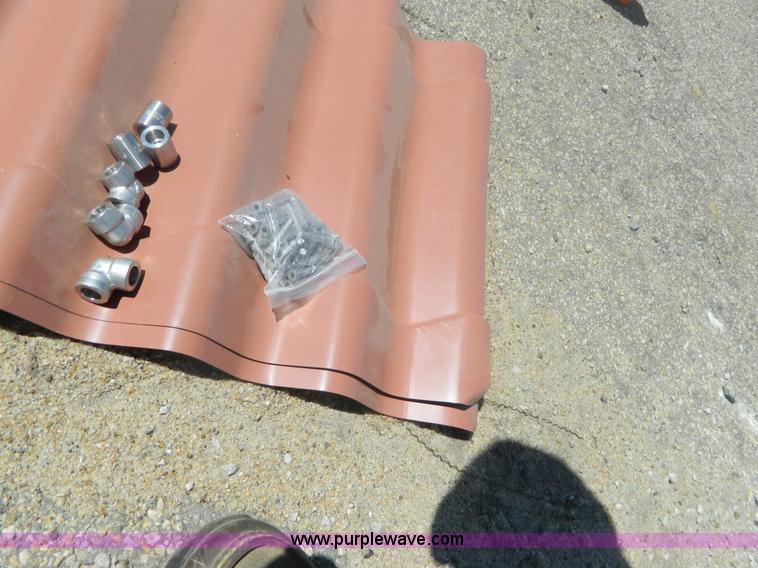 image for item BT9978 Assorted items