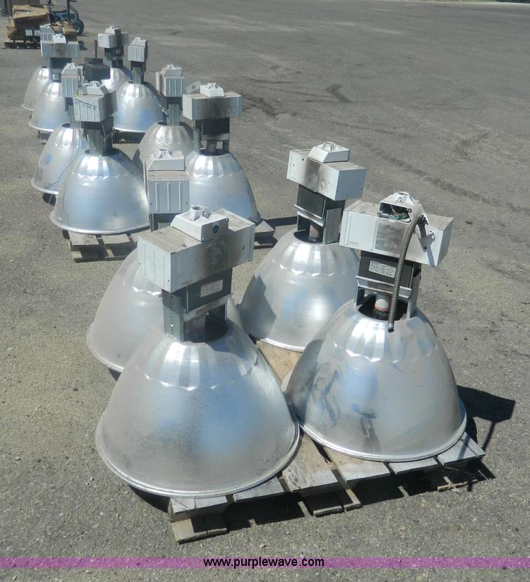 image for item BT9980 (12) Cooper lights