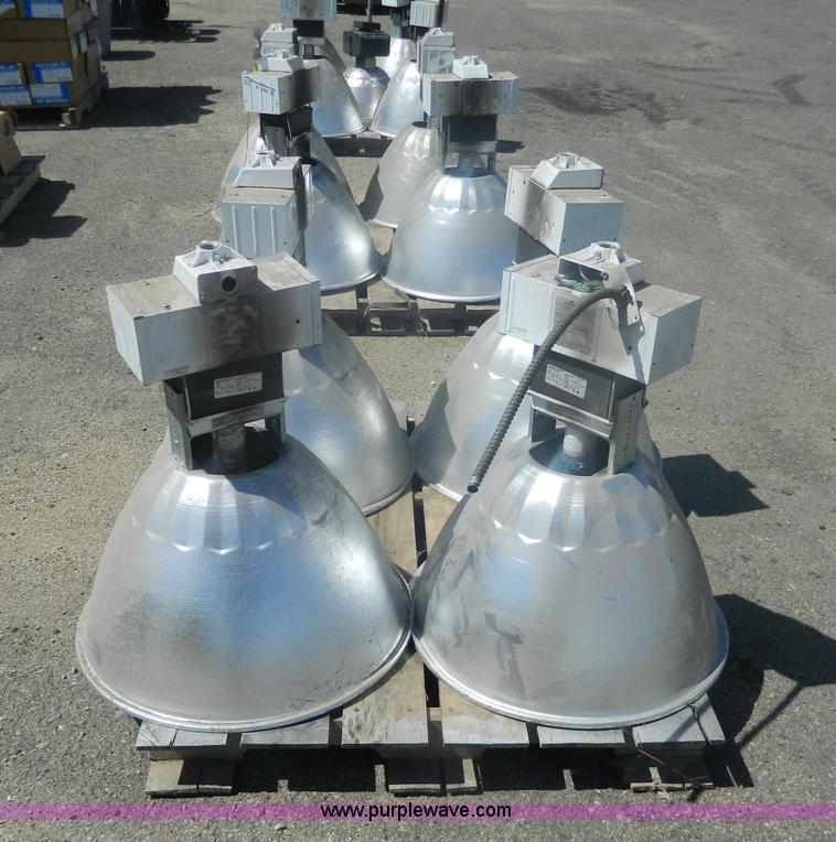 image for item BT9980 (12) Cooper lights