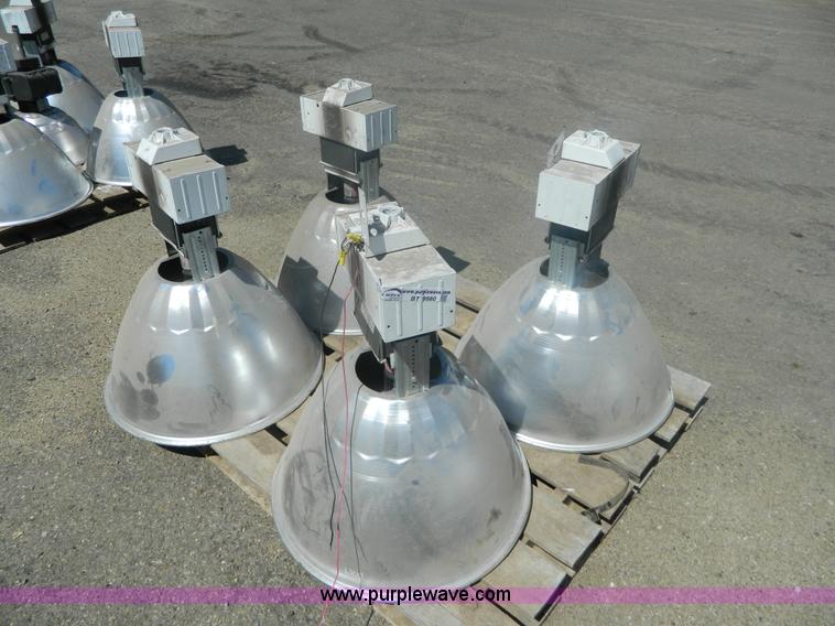 image for item BT9980 (12) Cooper lights