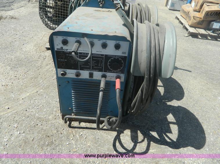 image for item BT9984 Miller 115/230 AC/DC welder