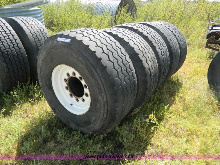 image for item BT9997 (5) 445/65R19.5 tires and wheels