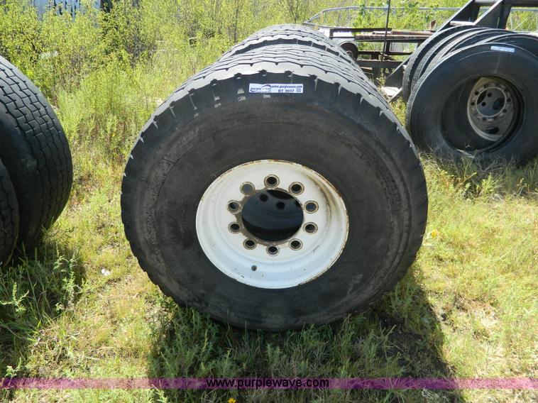 image for item BT9997 (5) 445/65R19.5 tires and wheels