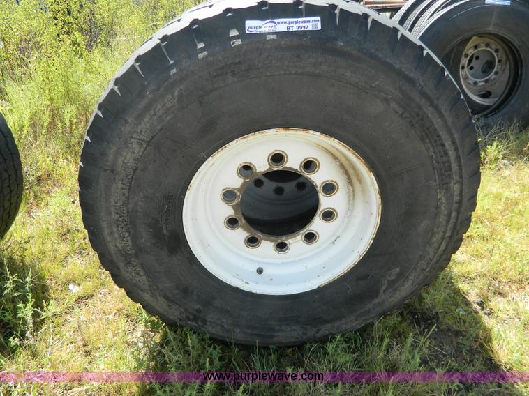 image for item BT9997 (5) 445/65R19.5 tires and wheels
