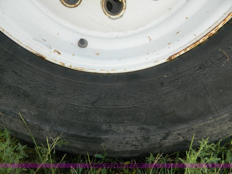 image for item BT9997 (5) 445/65R19.5 tires and wheels