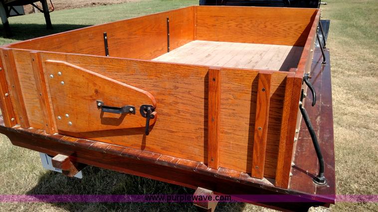 image for item D1688 1919 Ford Model T pickup truck