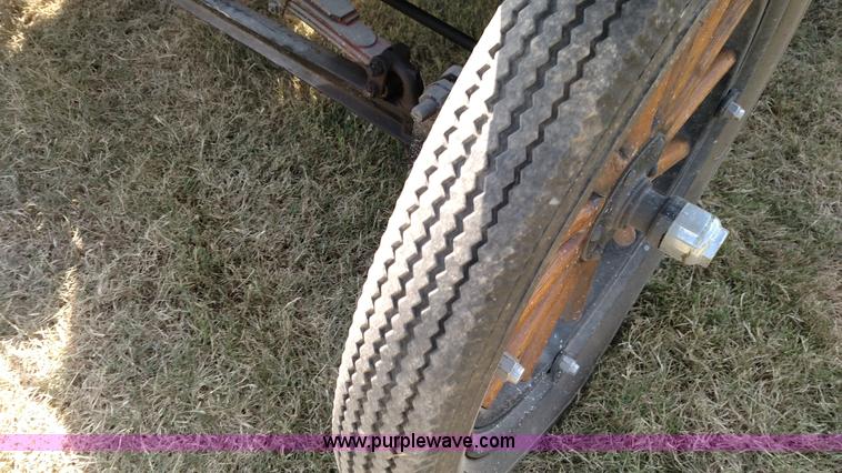 image for item D1688 1919 Ford Model T pickup truck