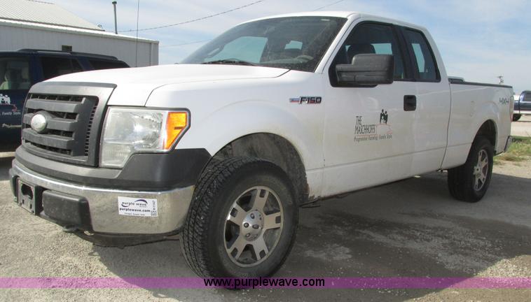 image for item H1147 2010 Ford F150 XL SuperCab pickup truck