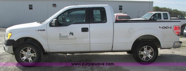 image for item H1147 2010 Ford F150 XL SuperCab pickup truck