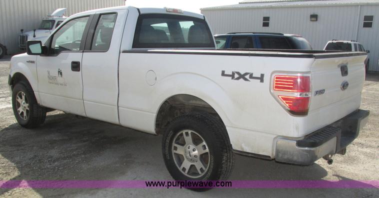 image for item H1147 2010 Ford F150 XL SuperCab pickup truck