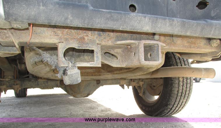 image for item H1147 2010 Ford F150 XL SuperCab pickup truck