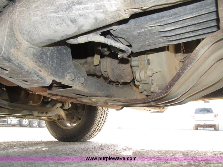 image for item H1147 2010 Ford F150 XL SuperCab pickup truck