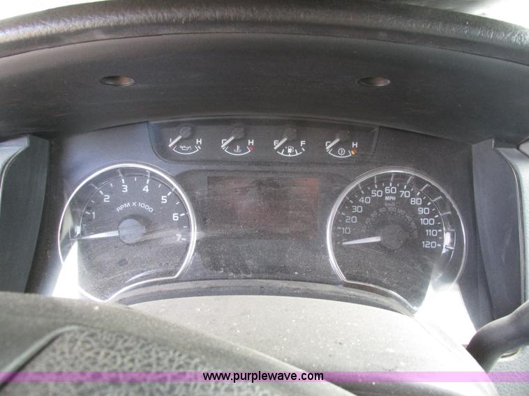 image for item H1148 2011 Ford F150 XLT SuperCrew pickup truck