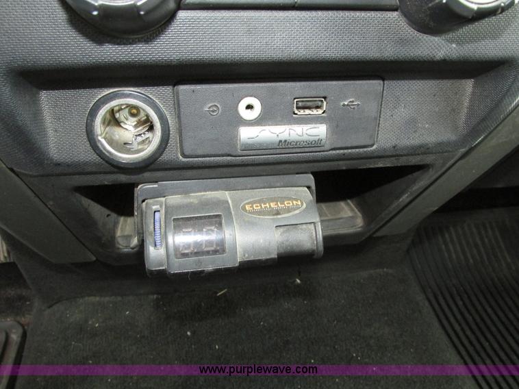 image for item H1148 2011 Ford F150 XLT SuperCrew pickup truck