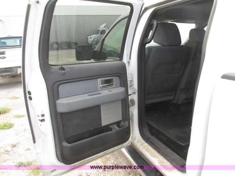 image for item H1148 2011 Ford F150 XLT SuperCrew pickup truck