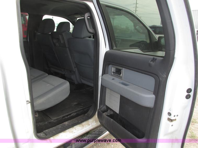 image for item H1148 2011 Ford F150 XLT SuperCrew pickup truck