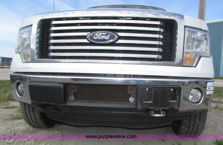 image for item H1148 2011 Ford F150 XLT SuperCrew pickup truck
