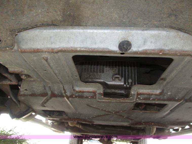 image for item H1148 2011 Ford F150 XLT SuperCrew pickup truck