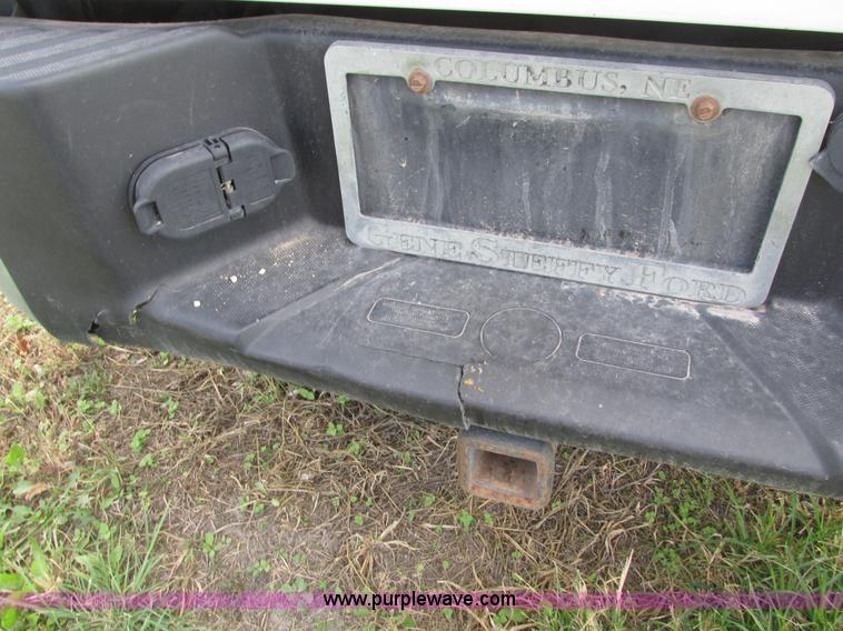 image for item H1148 2011 Ford F150 XLT SuperCrew pickup truck