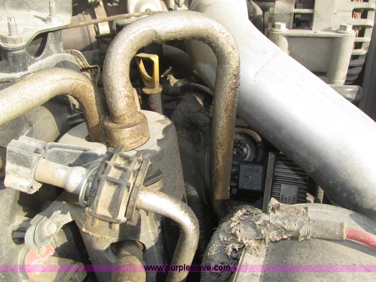 image for item H1150 2005 Ford F350 Super Duty XL SuperCab pickup truck