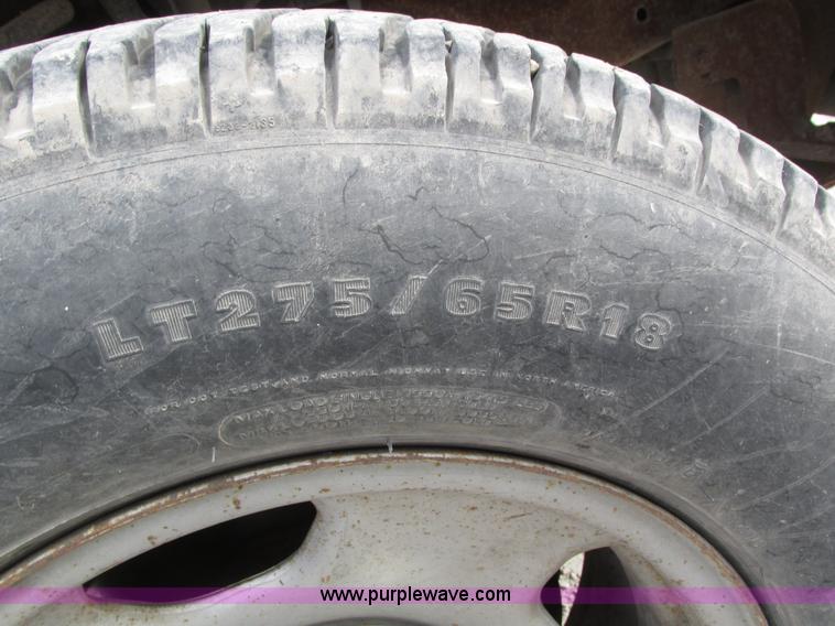 image for item H1150 2005 Ford F350 Super Duty XL SuperCab pickup truck