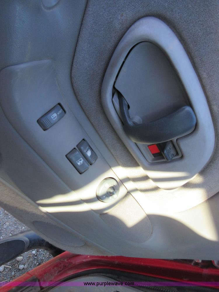 image for item I1946 1995 Chevrolet 3500 Ext. Cab pickup truck