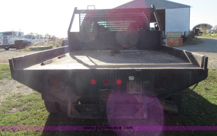 image for item I1947 2010 Ford F450 Super Duty XLT Crew Cab flatbed truck