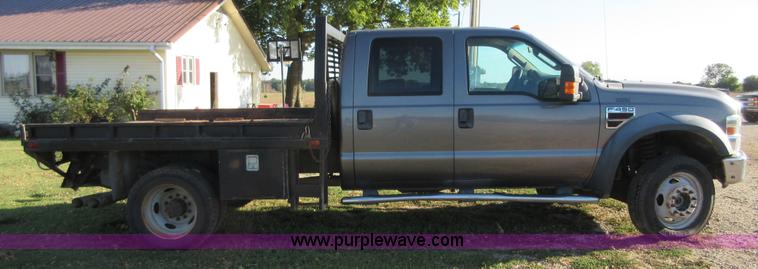 image for item I1947 2010 Ford F450 Super Duty XLT Crew Cab flatbed truck