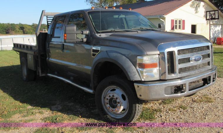 image for item I1947 2010 Ford F450 Super Duty XLT Crew Cab flatbed truck