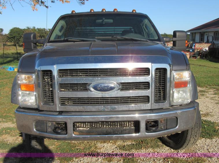 image for item I1947 2010 Ford F450 Super Duty XLT Crew Cab flatbed truck