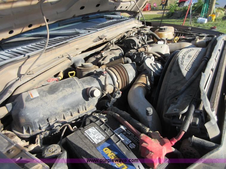 image for item I1947 2010 Ford F450 Super Duty XLT Crew Cab flatbed truck