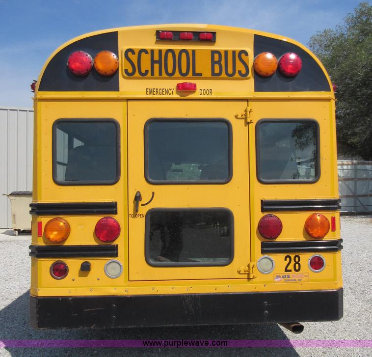 image for item I1968 2005 Ford E450 Super Duty school bus
