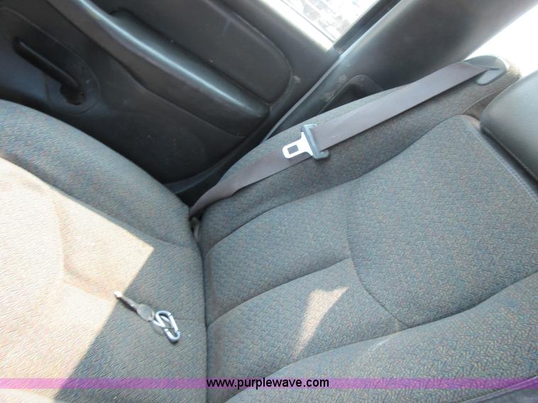 image for item I1991 2005 Chevrolet Silverado 2500HD Ext. Cab pickup truck