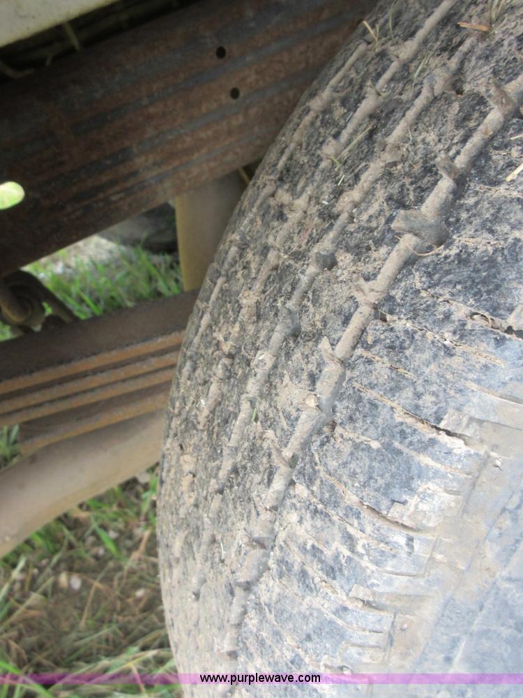 image for item I1994 1997 Chevrolet 1500 Ext. Cab pickup truck