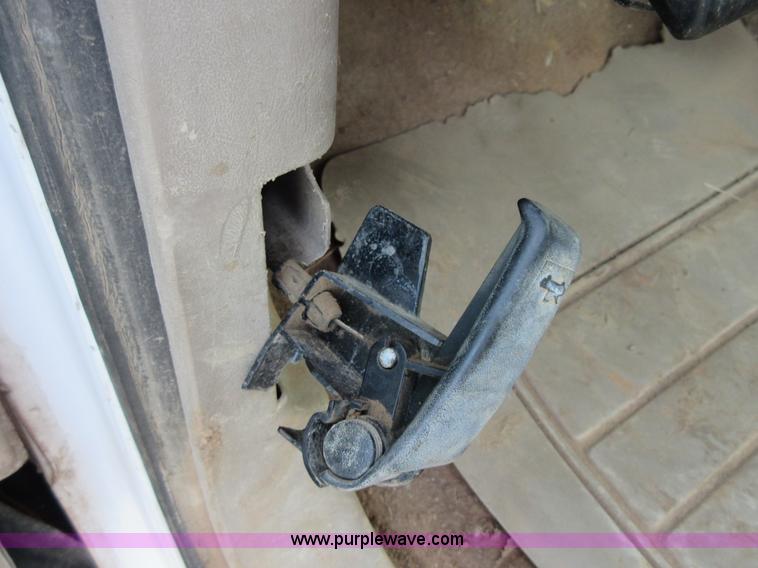 image for item I1994 1997 Chevrolet 1500 Ext. Cab pickup truck