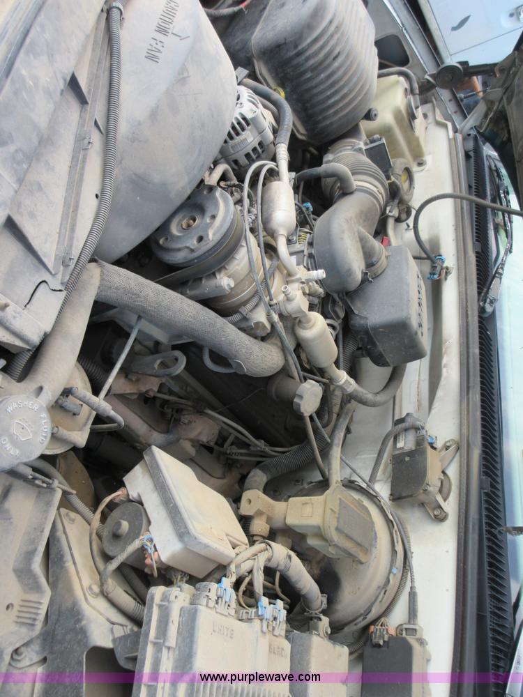 image for item I1994 1997 Chevrolet 1500 Ext. Cab pickup truck