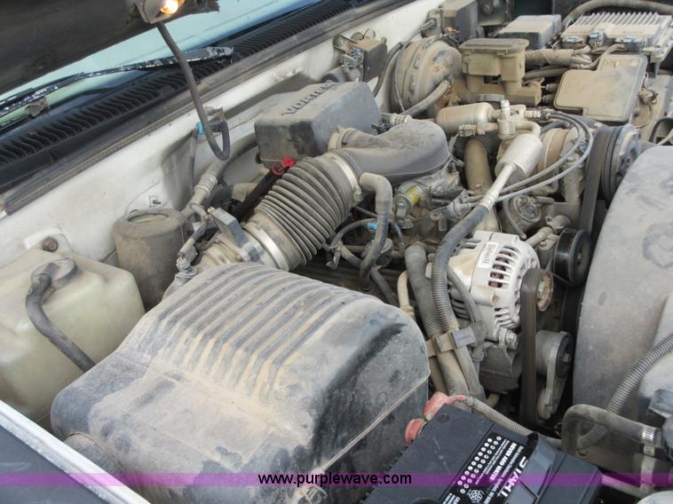 image for item I1994 1997 Chevrolet 1500 Ext. Cab pickup truck