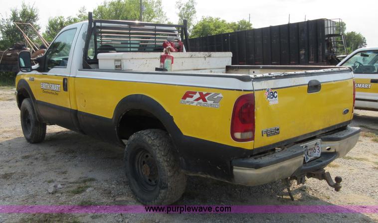 image for item I1997 2004 Ford F250 Super Duty pickup truck