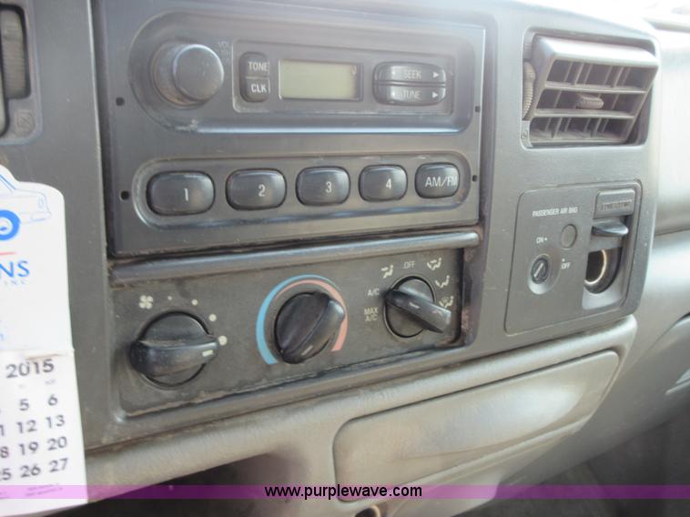 image for item I1997 2004 Ford F250 Super Duty pickup truck