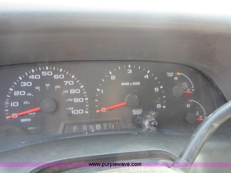 image for item I1997 2004 Ford F250 Super Duty pickup truck